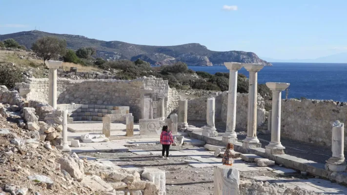 John Graham Tours Castles of Caria cruising tour. Image of columns at the ancient Greek city of Knidos.