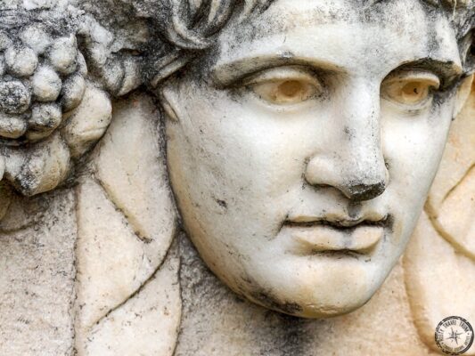 Aphrodisias sculpture