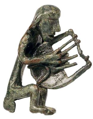 Heraklion harpist bronze artifact